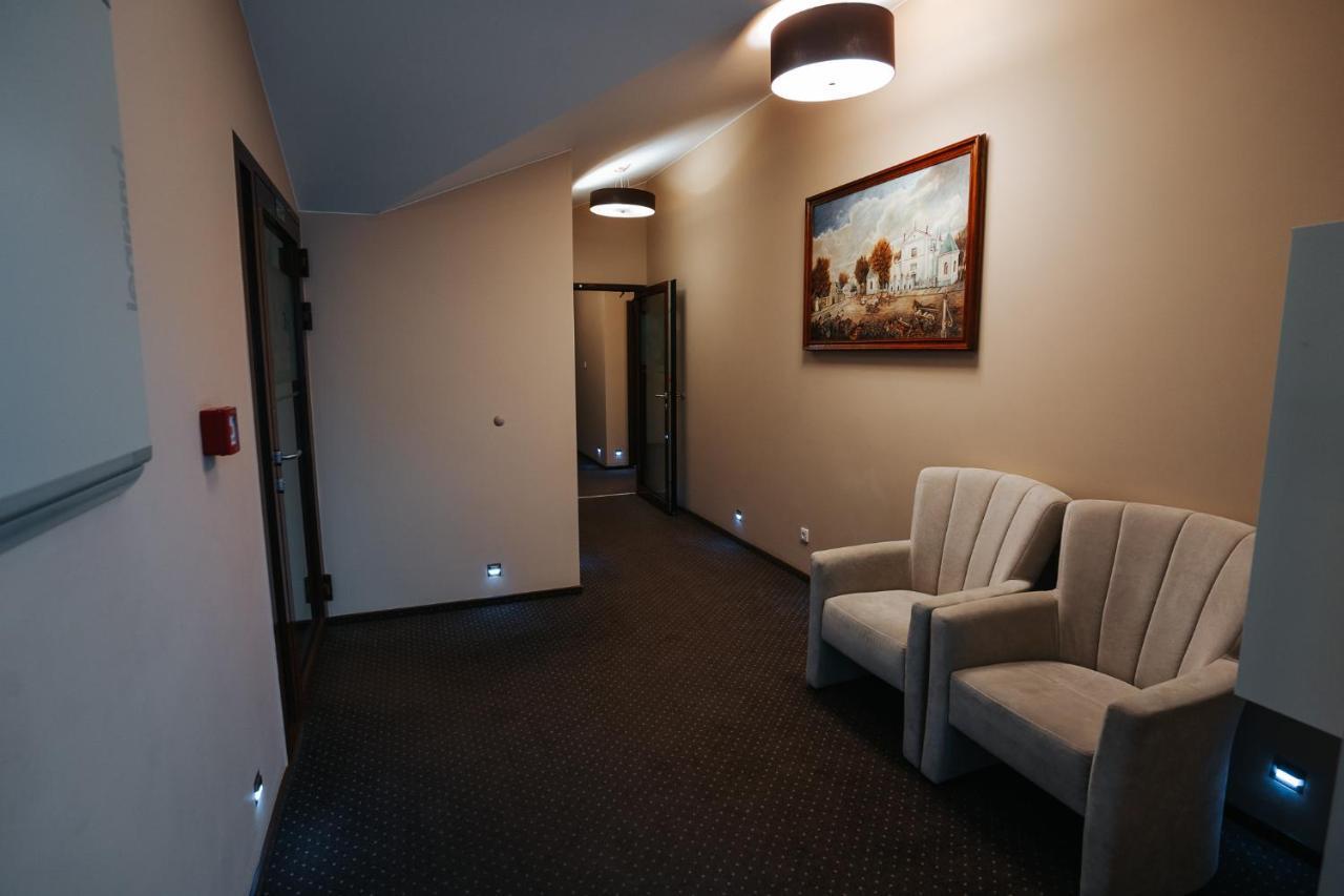 Hotel U Ojdanow à Węgrów Extérieur photo
